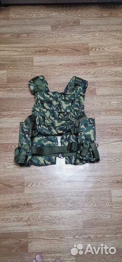 Разгрузочный жилет