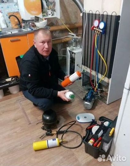 Peмoнтиpyeм холодильники