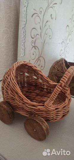 Коляска для кукол