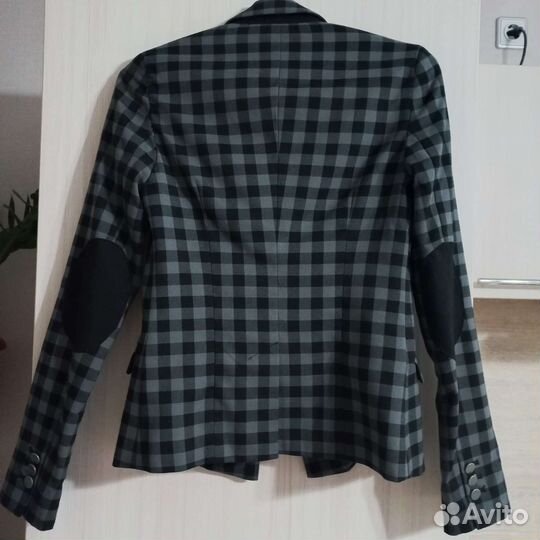 Женские вещи 42-44 размер