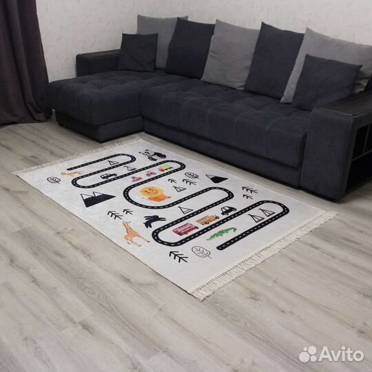 Ковер детский новый