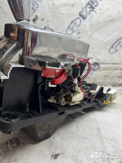 Селектор Nissan Avenir