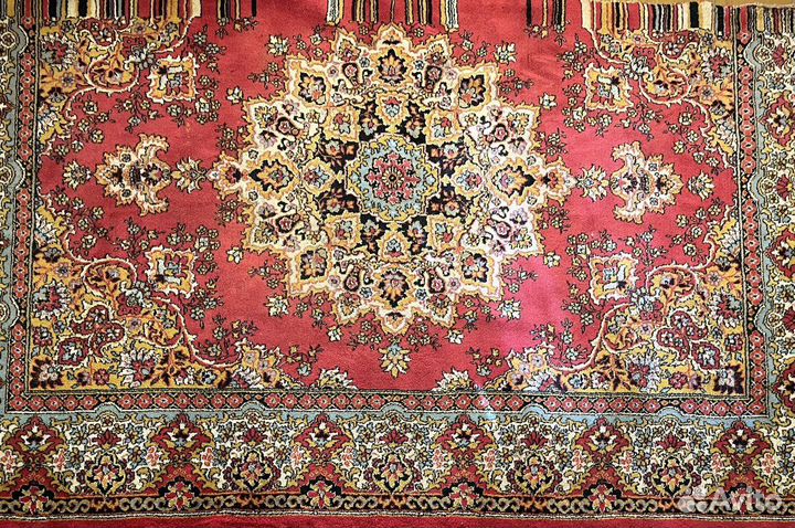 Ковры и поласы бу