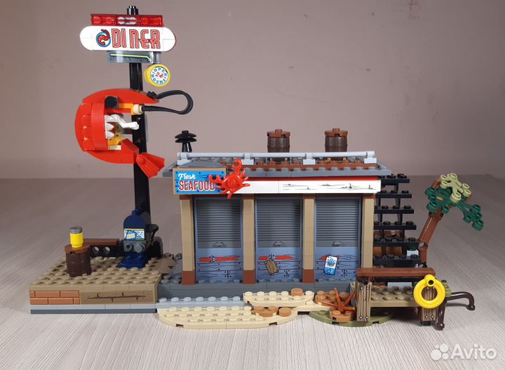 Lego Hidden side (70422)