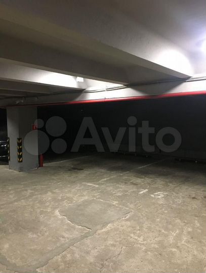 Машиноместо, 15 м²