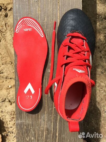 Детские футбольные бутсы Adidas