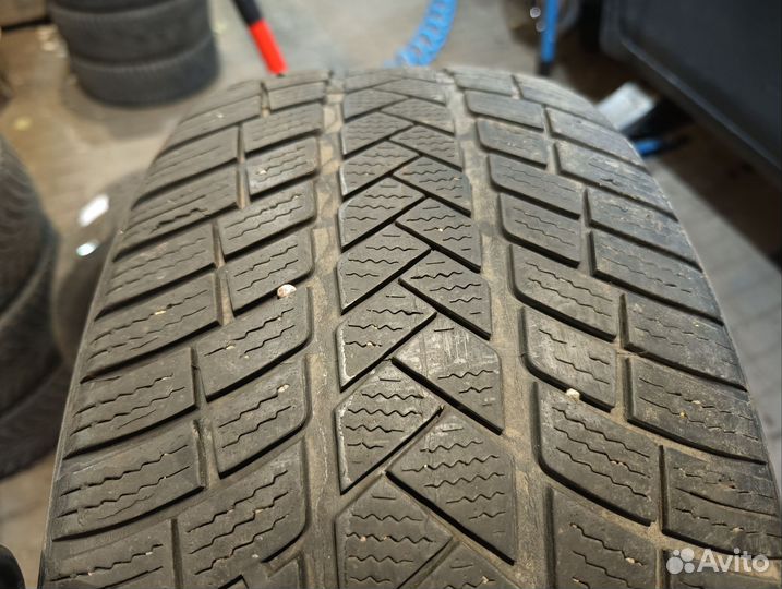 Vredestein ArcTrac 235/45 R18