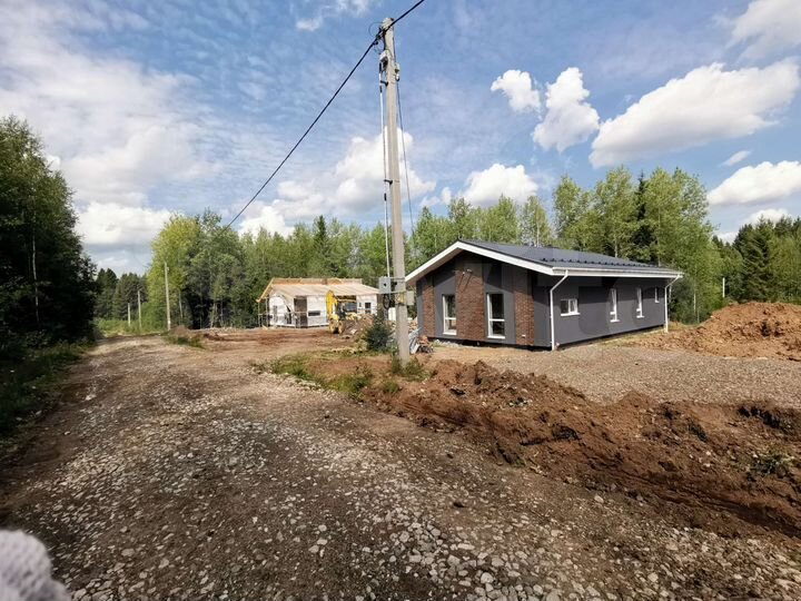 Коттедж 102 м² на участке 8 сот.