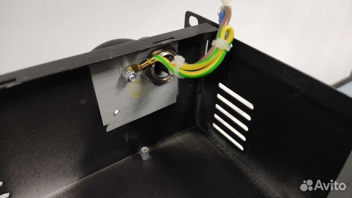 Запчасти от усилителей Camco Vortex и Tecton