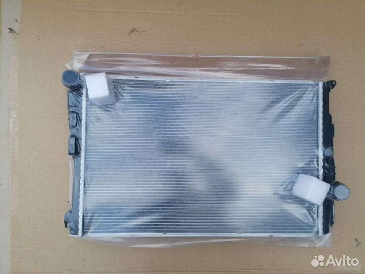 Радиатор Bmw X3 F25 2010-2017