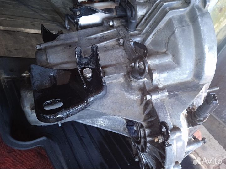 Коробка с стартером на лада