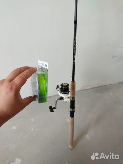 Спиннинг Yin tai Apollo 15-40 гр 2.4м в сборе