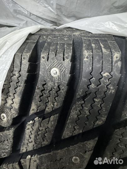 Hankook Winter i'Pike X W429A 255/55 R18 109W