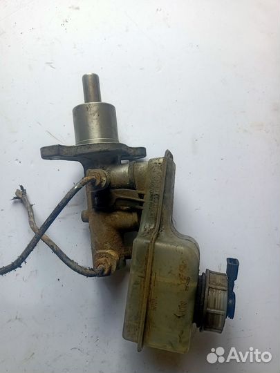 Главный тормозной цилиндр LADA Granta Kalina Prior