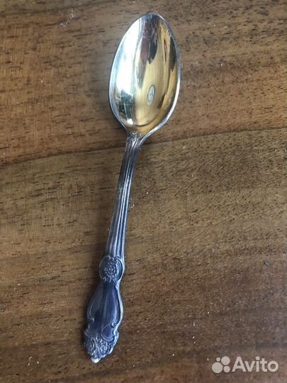 Стопки подарочные и ложки чайные