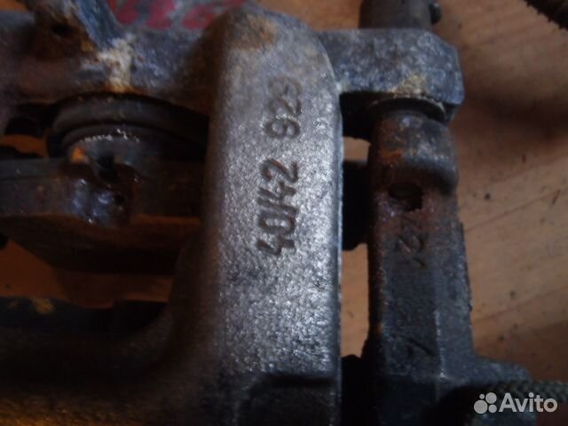 Суппорт задний GLK-Class X204 A2044231181