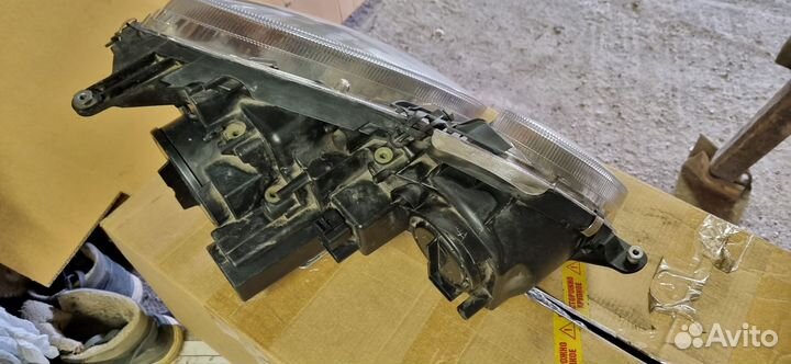 Фара левая Wercedes w211