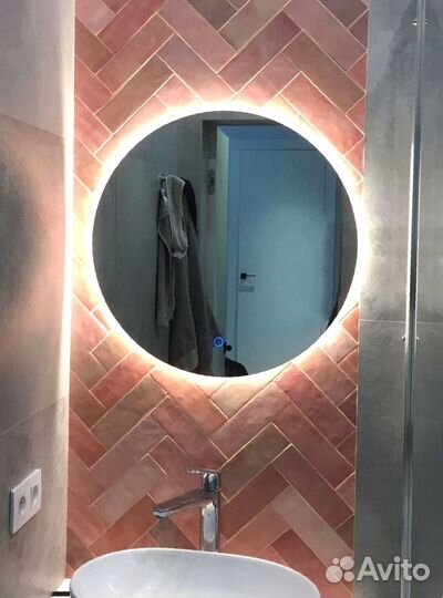 Зеркало в прихожую с подсветкой