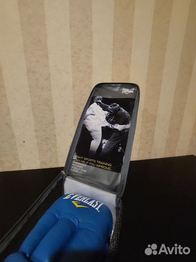 Перчатки everlast