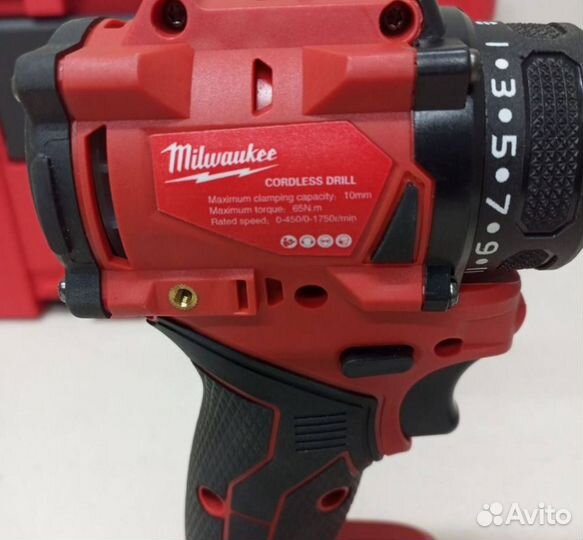 Набор Milwaukee 2in1 (Арт.53449)
