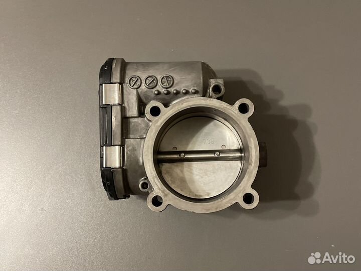 Дроссельная заслонка Audi 078133062C
