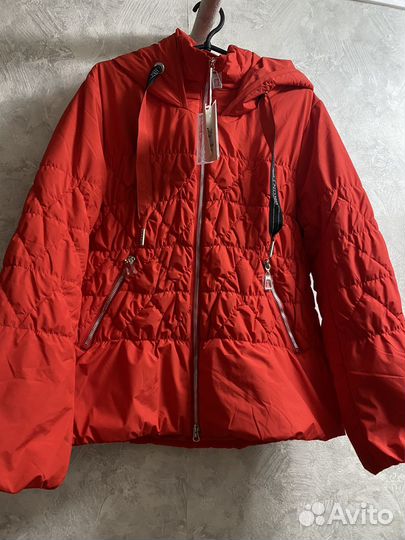Куртка демисезонная (L) новая