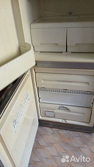 Холодильник бу