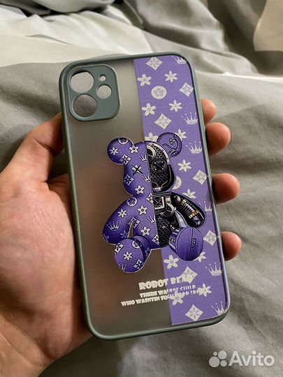 Чехол на iPhone 11