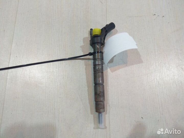 Форсунка топливная Mercedes-Benz Glc-Class X253