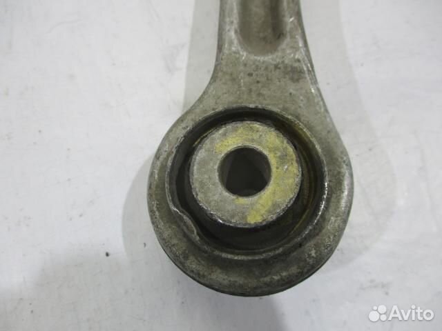 Рычаг задний поперечный правый