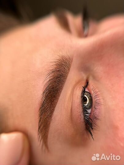 Перманентный макияж бровей и губ