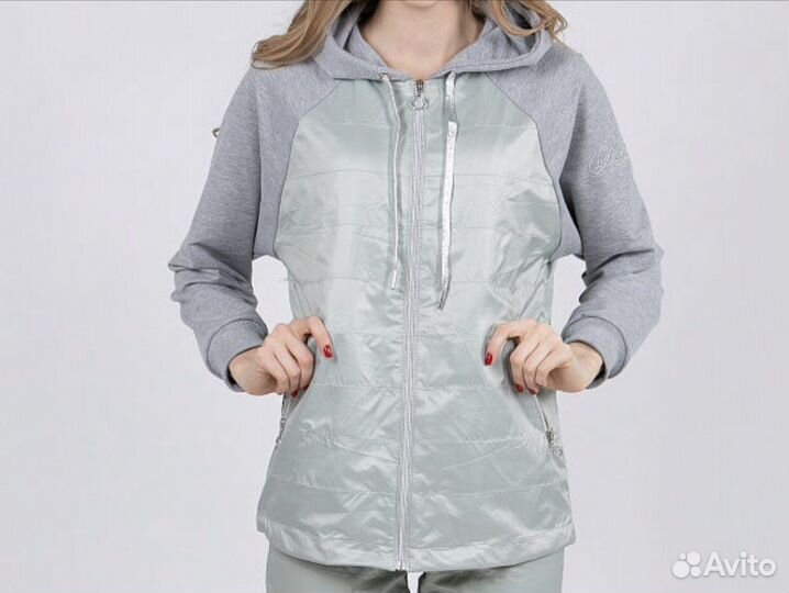 Костюм спортивный новый