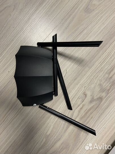 Wi-Fi роутер Tenda AC8