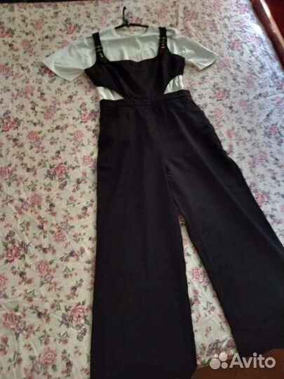 Комбинезон женский