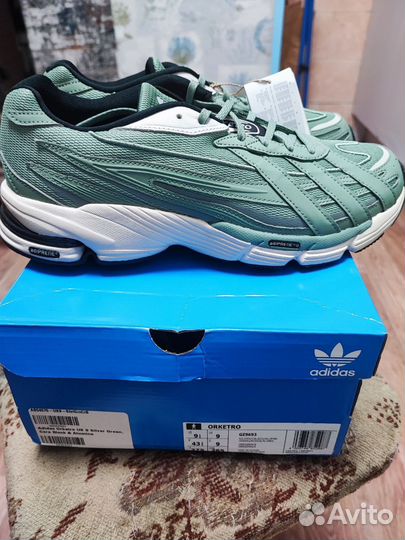 Кроссовки Adidas Orketro