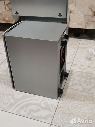 Колонкa Polk Audio monitor 30