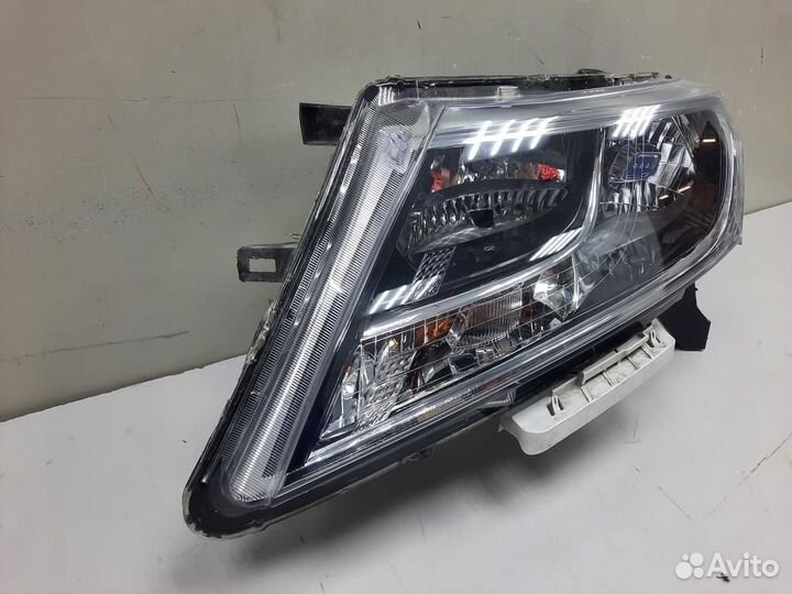 Фара левая nissan pathfinder R52 4 2012-2017