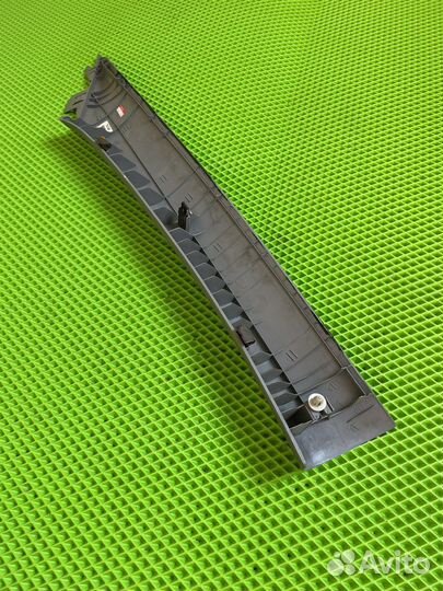 Передняя левая обшивка стойки элантра 4 HD