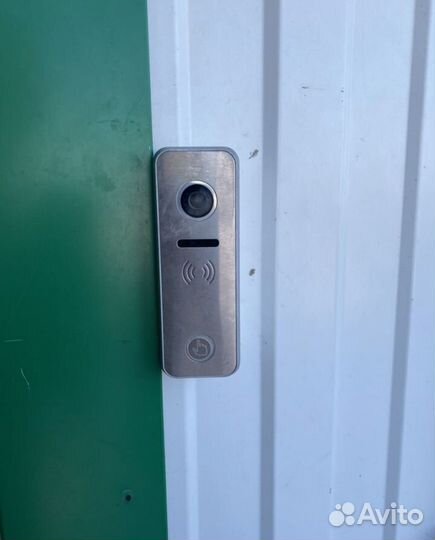 Установка видеонаблюдения,домофонов