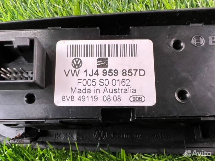 Блок кнопок стеклоподъемника Volkswagen Passat B5+