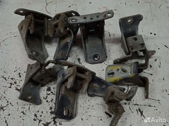 Петля двери Ford Taurus 1 Форд Таурус 1