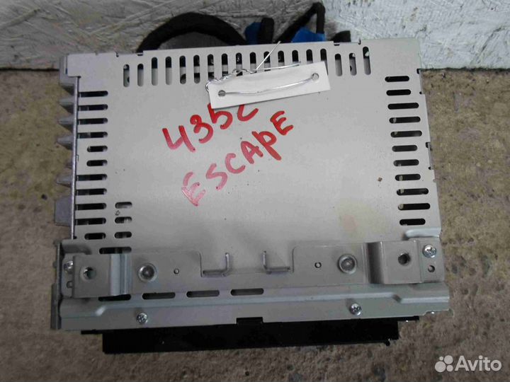 Магнитола Ford Escape 3 CJ5T19C107BG