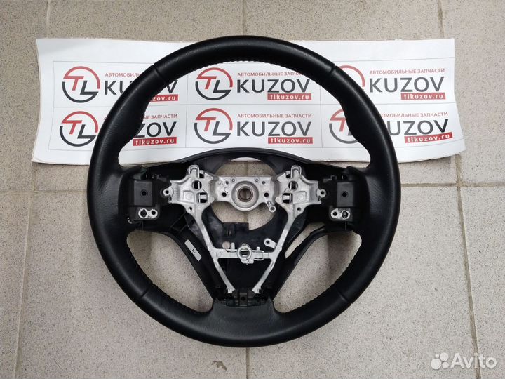 Руль Рав 4 (4) черная кожа для авто 2 литра 2013-2