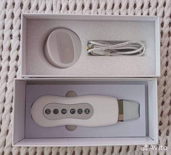 Аппарат для ультразвуковой чистки лица