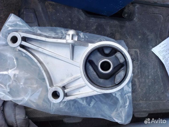 Опора двигателя Опель Астра