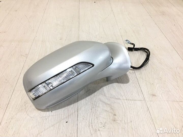 Зеркало заднего вида боковое правое Mercedes Benz