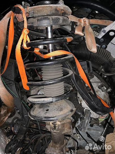 Амортизатор подвески передний volvo XC70 2002-200