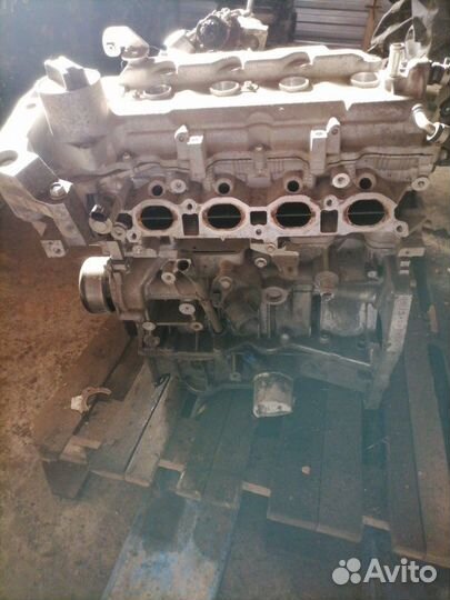 Двигатель Nissan Tiida HR15