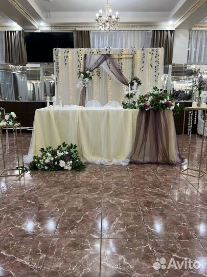 Аренда свадебного декора,арки,стойки,вазы