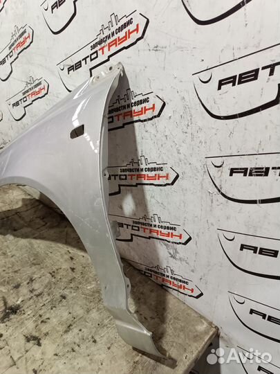 Крыло toyota allion AZT240 NZT240 ZZT240 ZZT245 538122B850 переднее левое серебро DY390